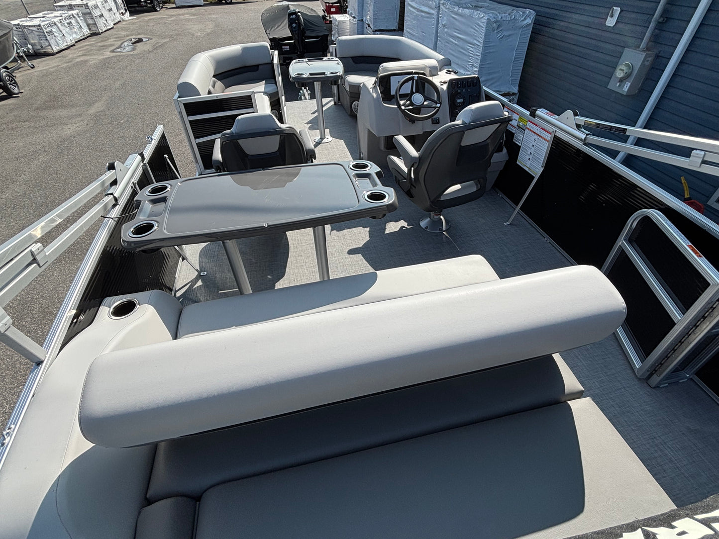 For Sale! “Used” 2025 Princecraft Vectra 21RL Tri-Toon w/115HP “Loaded”