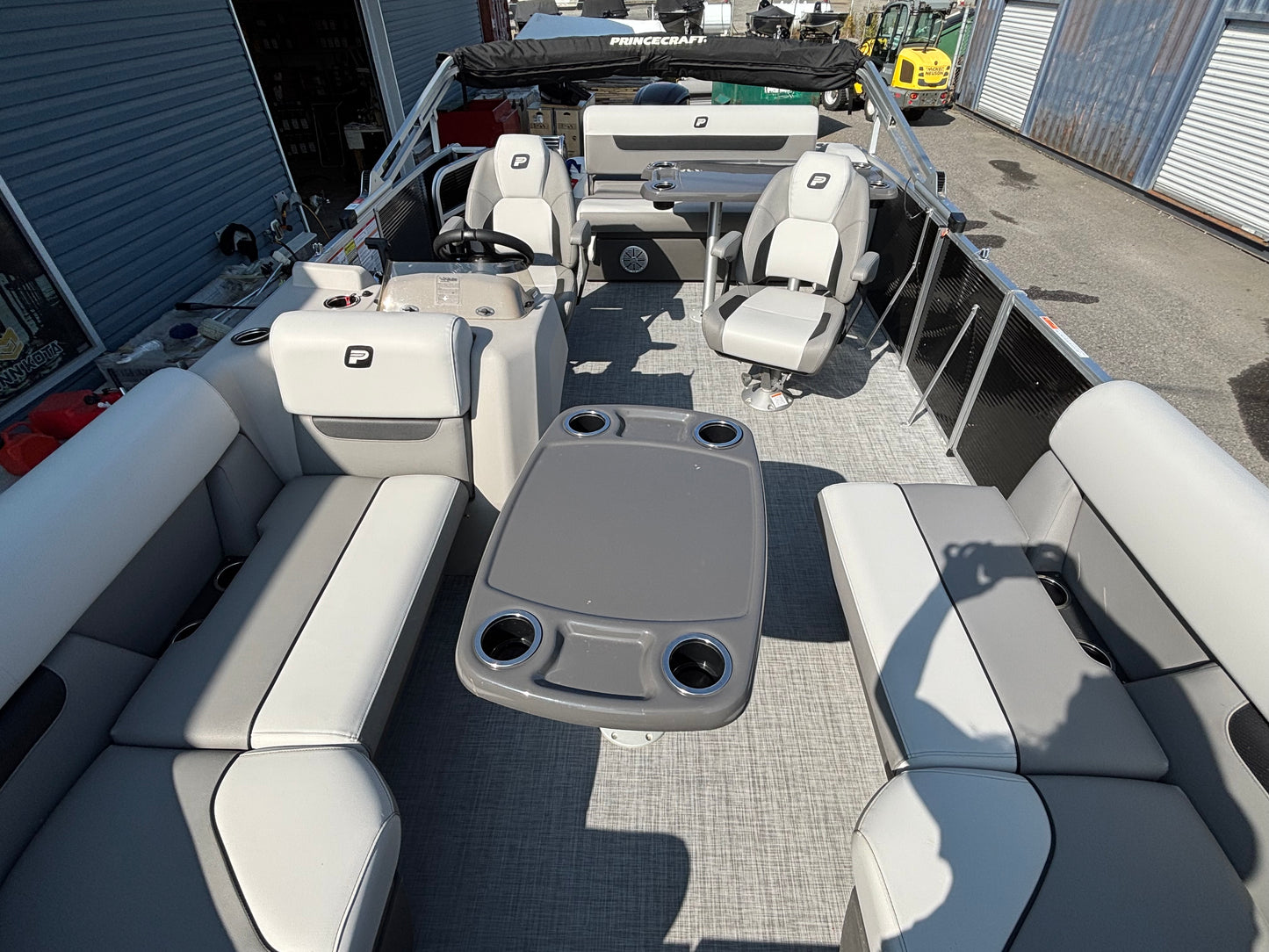 For Sale! “Used” 2025 Princecraft Vectra 21RL Tri-Toon w/115HP “Loaded”