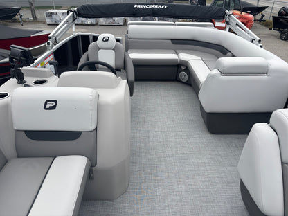 For Sale! “Used” 2025 Princecraft Vectra 21′ w/60HP & Trailer!