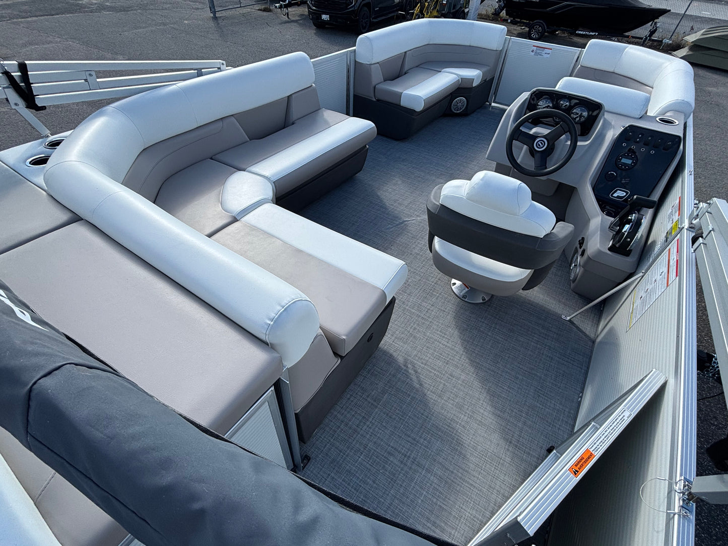 For Sale! “Used” 2025 Princecraft Vectra 19′ w/40HP & New Trailer!