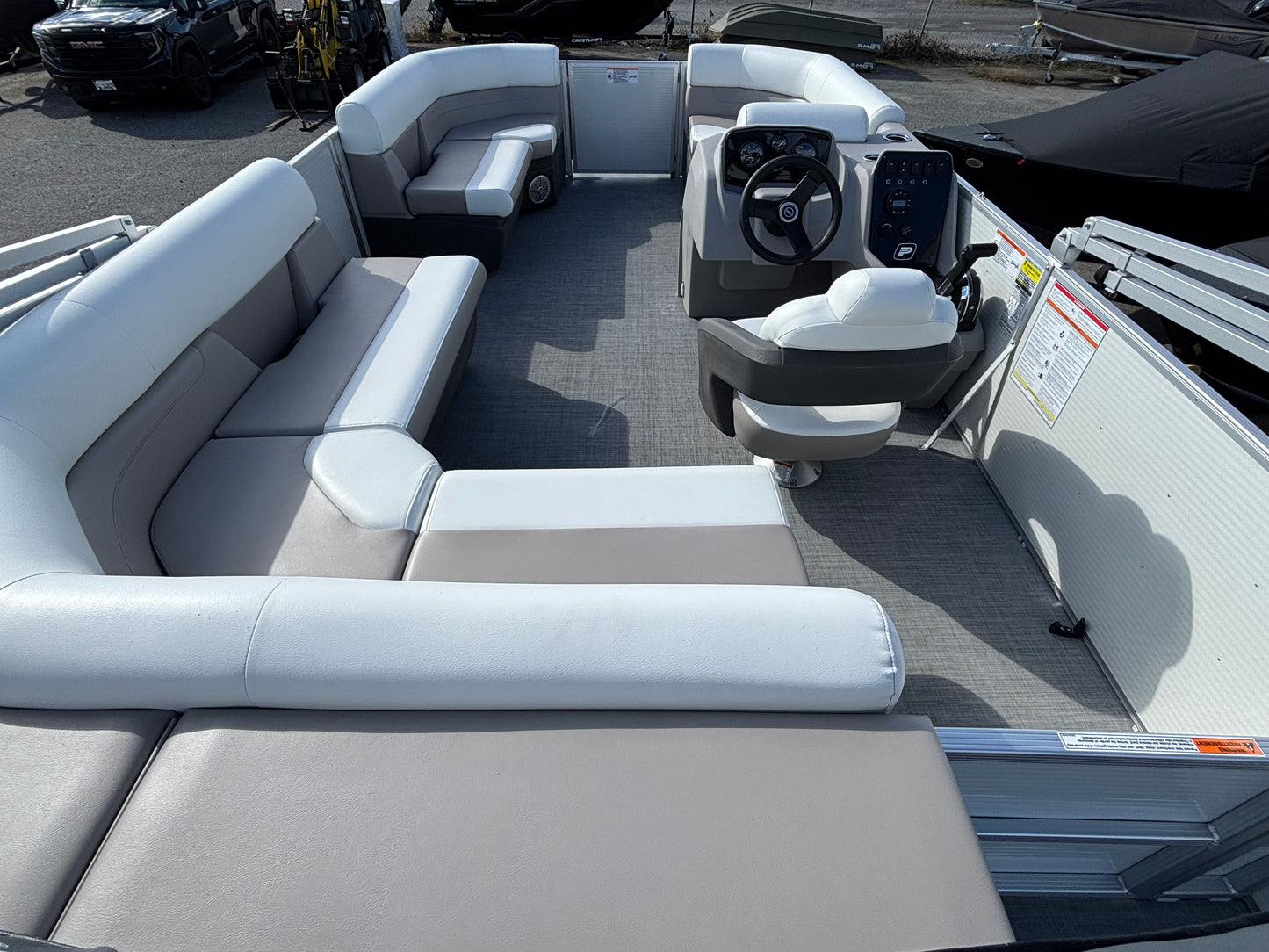 For Sale! “Used” 2025 Princecraft Vectra 19′ w/40HP & New Trailer!