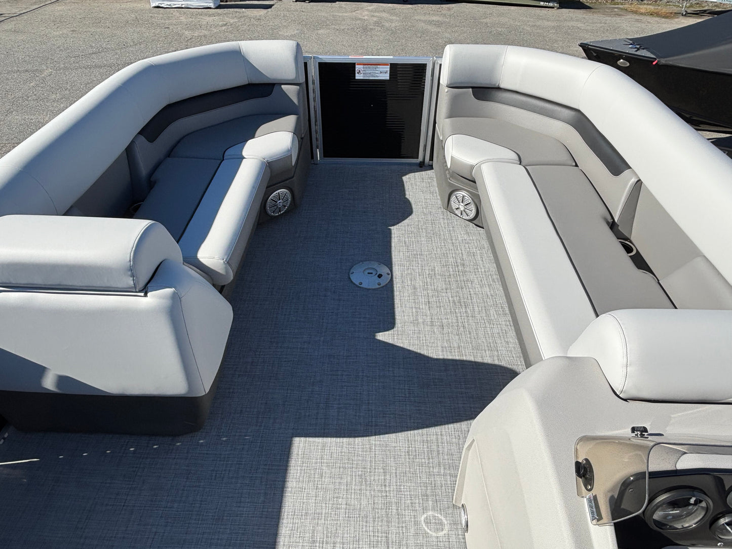 For Sale! “Used” 2025 Princecraft Vectra 21′ L w/60HP & Trailer!