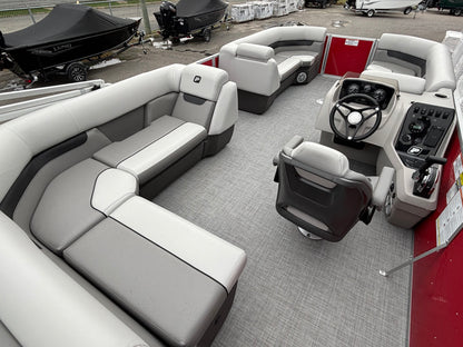 For Sale! “Used One Season” 2025 Princecraft Vectra 21′ L w/60HP & Trailer!