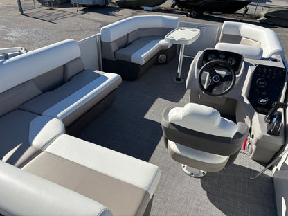 For Sale! “Used” 2025 Princecraft Vectra 19′ w/40HP & New Trailer!